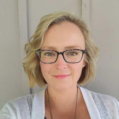Headshot of Rachel Gordon