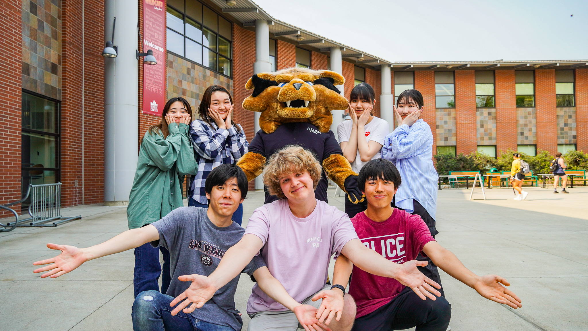 wellington-with-international-students.jpg